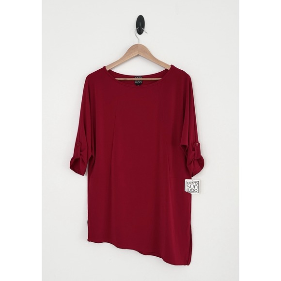 Ciara Sun Woo Women's Size Small Red 3/4 Sleeves Asymmetric Hem Tunic Top NWT - Picture 2 of 12